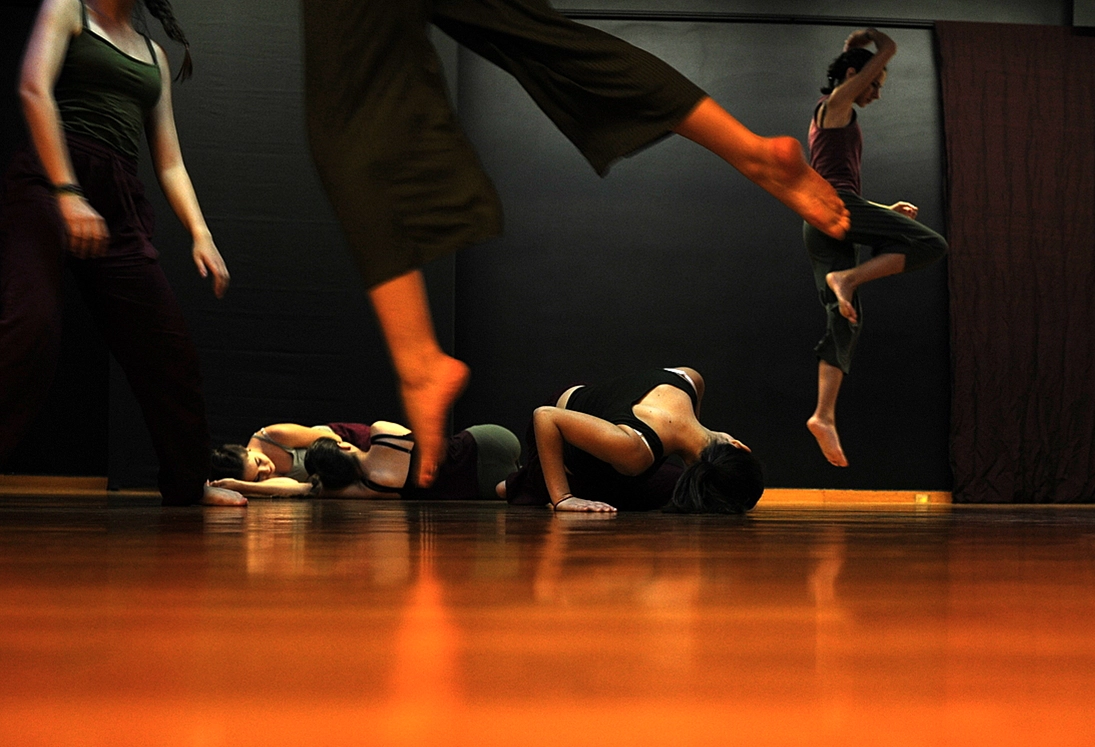 Σύγχρονος Χορός & Αυτοσχεδιασμός